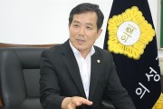 최유철 前 의성군의회 의장, 자랑스러운 한국인 대상 수상 !